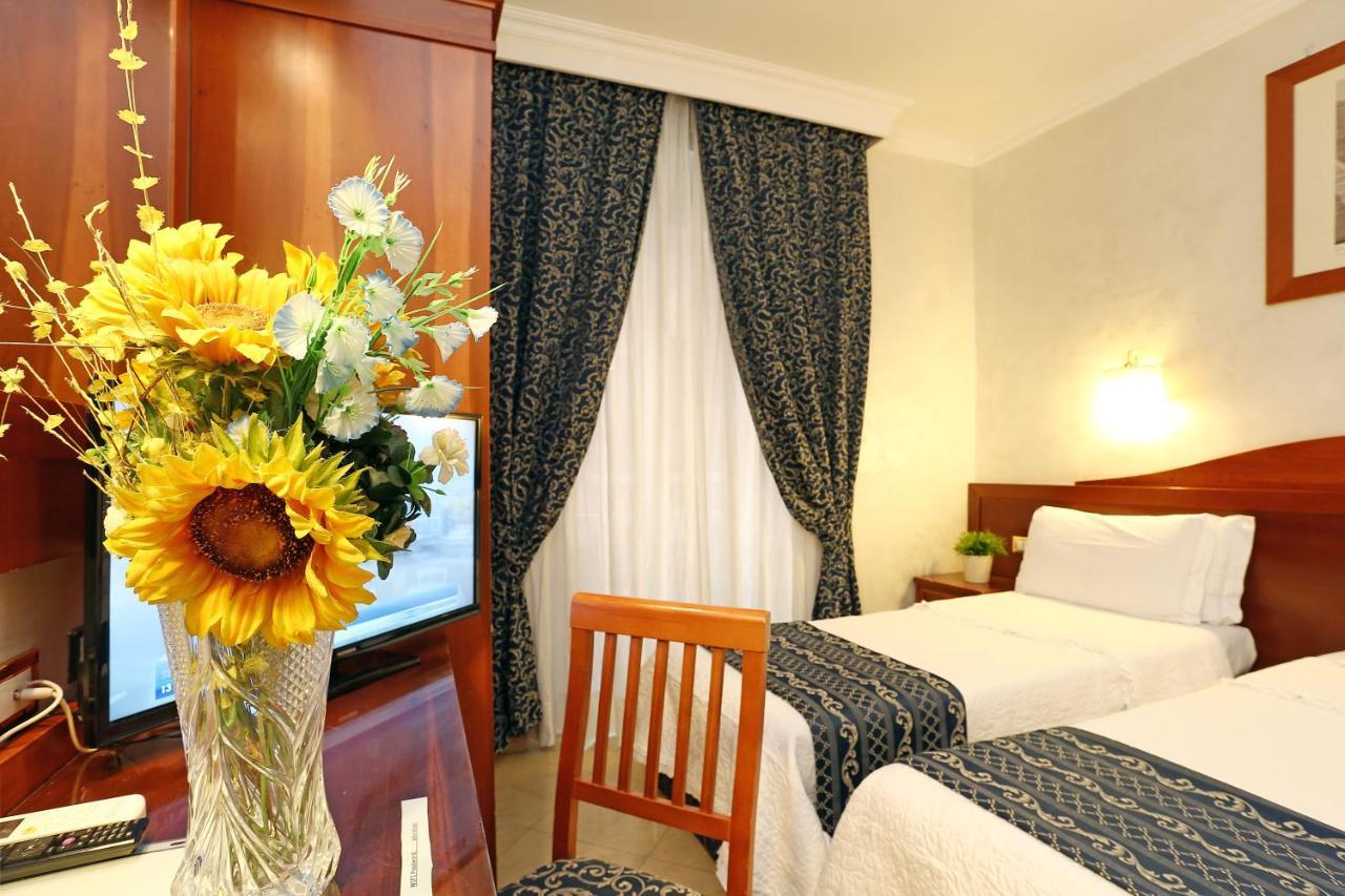 Adorasuite B&B Rzym Zewnętrze zdjęcie